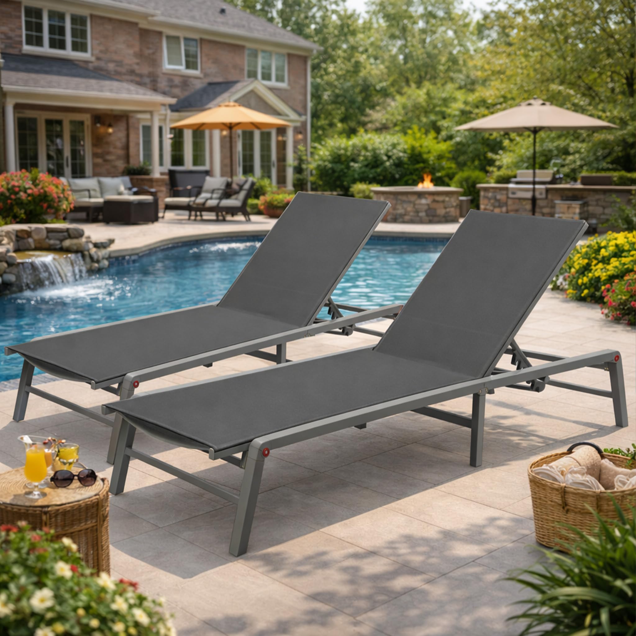 Kozyard Aluminum Outdoor Chaise Lounge Chair, Adjustable Reclining Patio Lounge with Drink Holder, Weather-Resistant Pool, Deck & Yard Recliner, Assemble-Free (1Pack, Beige)