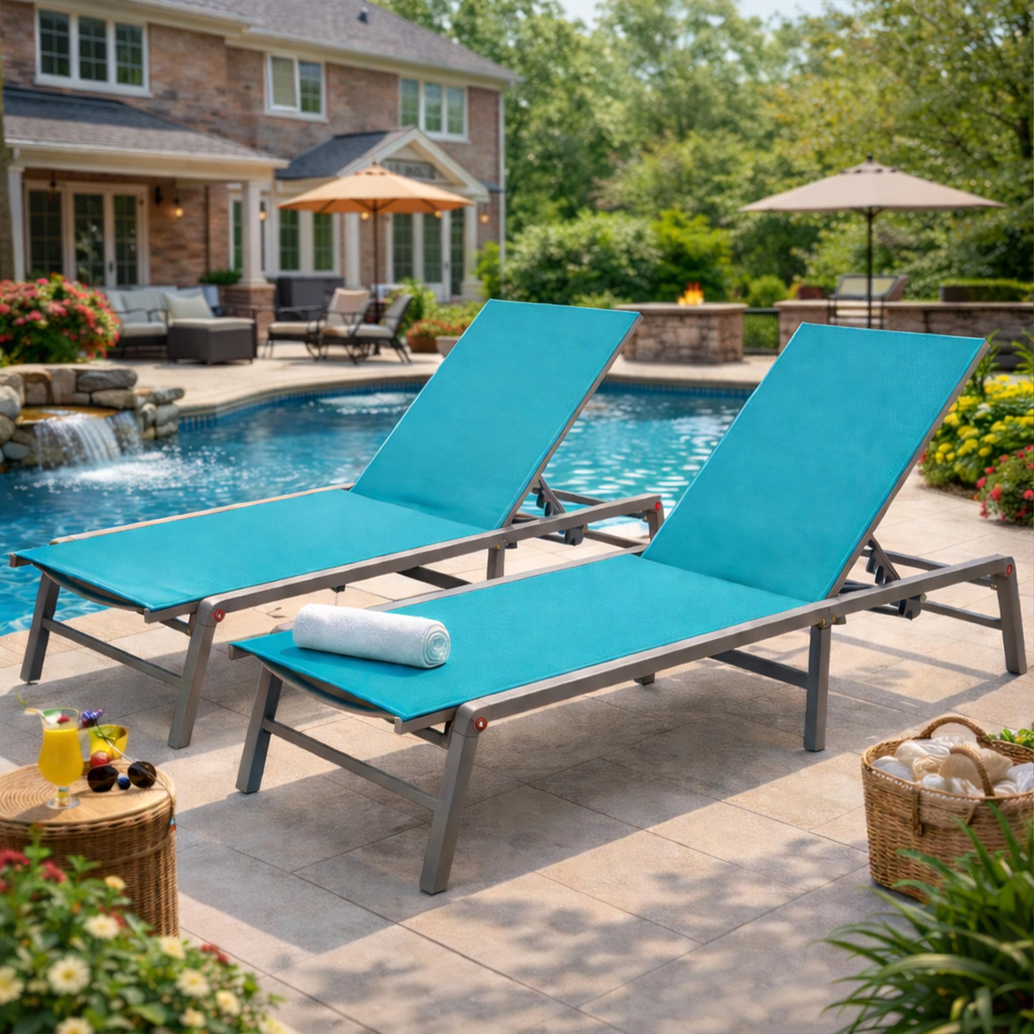 Kozyard Aluminum Outdoor Chaise Lounge Chair, Adjustable Reclining Patio Lounge with Drink Holder, Weather-Resistant Pool, Deck & Yard Recliner, Assemble-Free (1Pack, Beige)